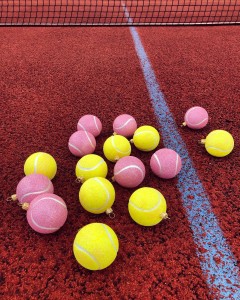 Piłka tenisowa